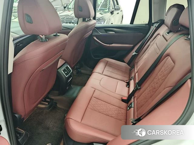 BMW X3 id 4313801 из Китая 9