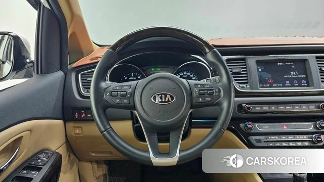 Kia The New Carnival id 4568344 из Кореи 9