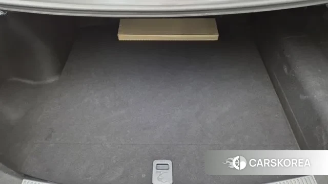 Toyota Crown Crossover id 3447087 из Кореи 9