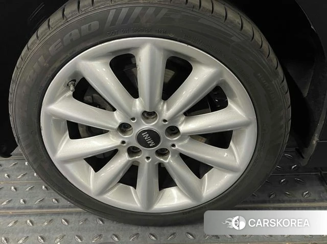 Mini Cooper Clubman id 3911948 из Кореи 9