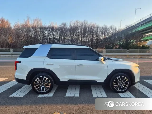 Ssangyong Torres id 3758522 из Кореи 9