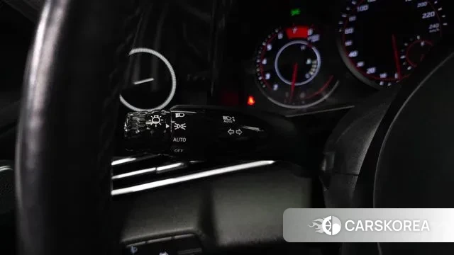 Hyundai Avante (CN7) id 3349982 из Кореи 9