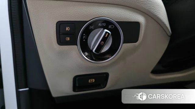 Mercedes-Benz GLA-Class X156 id 4232685 из Кореи 9