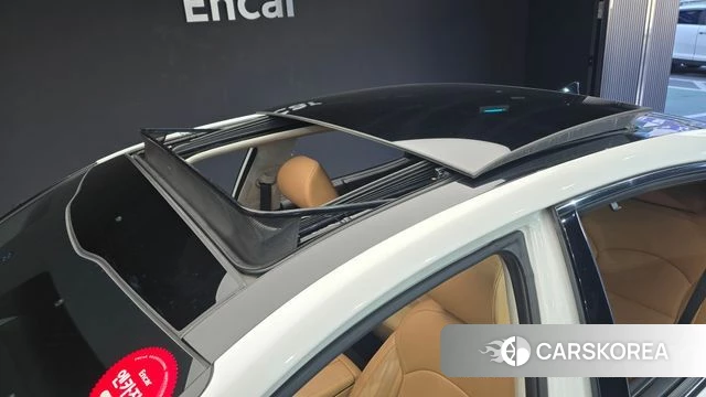 Kia K7 Premier Hybrid id 3828737 из Кореи 9