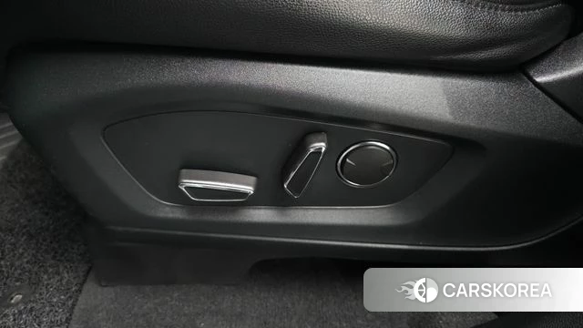 Ford Explorer 6th Generation id 4187646 из Кореи 9