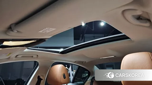 BMW 5 Series (G30) id 3291965 из Кореи 9