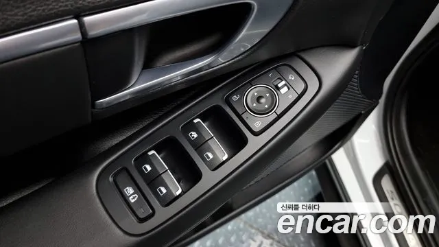 Hyundai Sonata (DN8) id 2750303 из Кореи 9