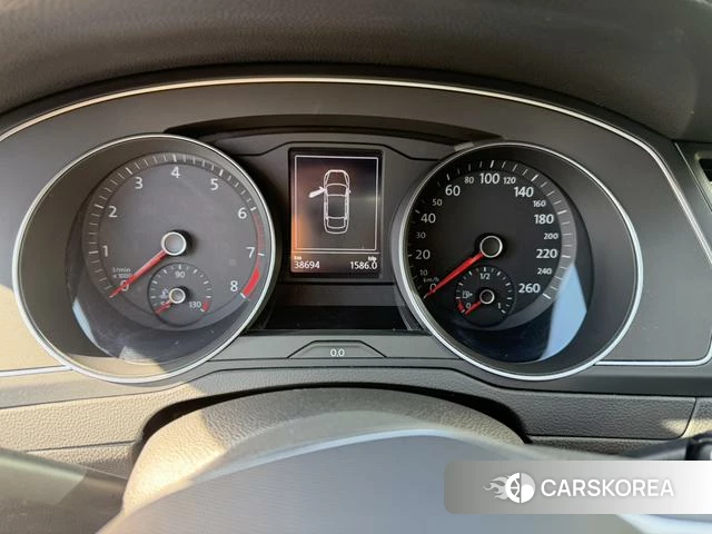Volkswagen Magotan id 4301575 из Китая 9