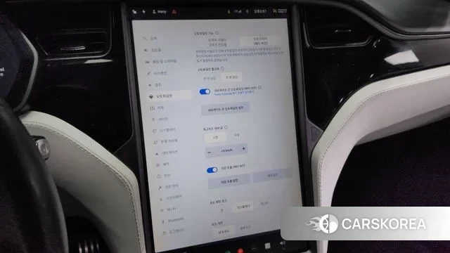 Tesla Model X id 3423040 из Кореи 9