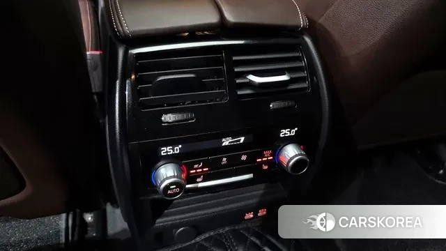 BMW 5 Series (G30) id 3477991 из Кореи 9