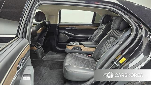 Genesis G90 id 4284973 из Кореи 9