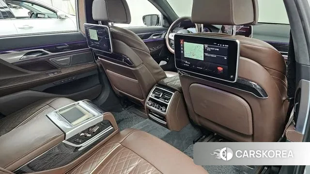 BMW 7 Series (G11) id 3385185 из Кореи 9