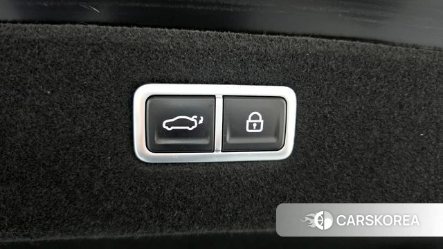 Genesis G90 (RS4) id 3934773 из Кореи 9