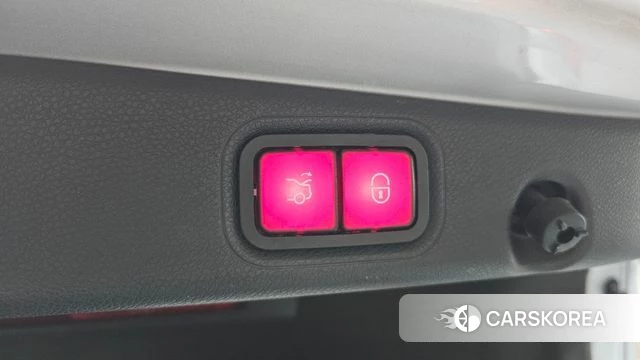 Mercedes-Benz E-Class W213 id 3828228 из Кореи 9