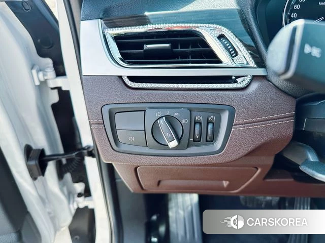 BMW X1 id 4259036 из Китая 9