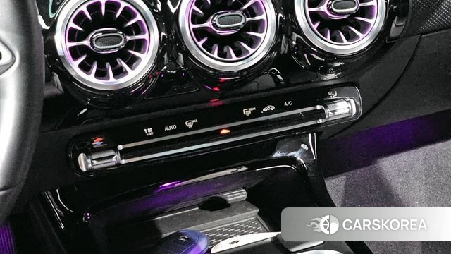 Mercedes-Benz A-Class W177 id 3933979 из Кореи 9