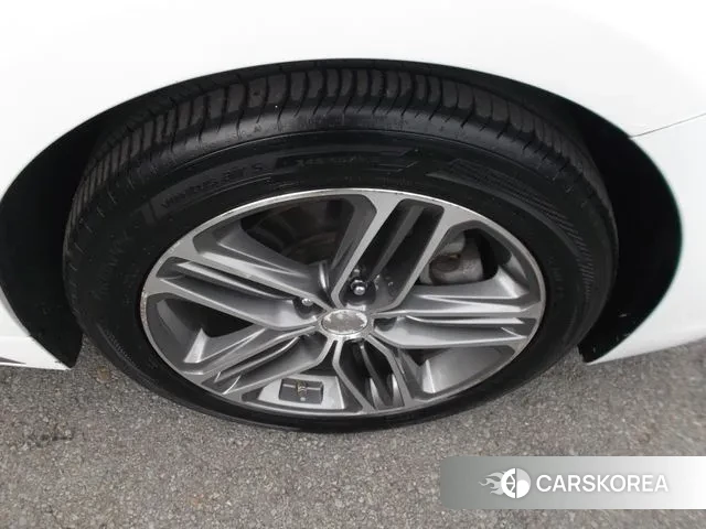 Hyundai Grandeur IG id 3363155 из Кореи 9