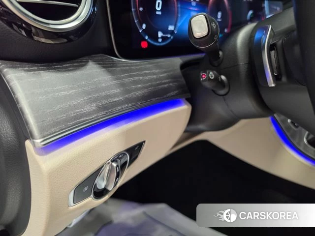 Mercedes-Benz E-Class W213 id 3826579 из Кореи 9