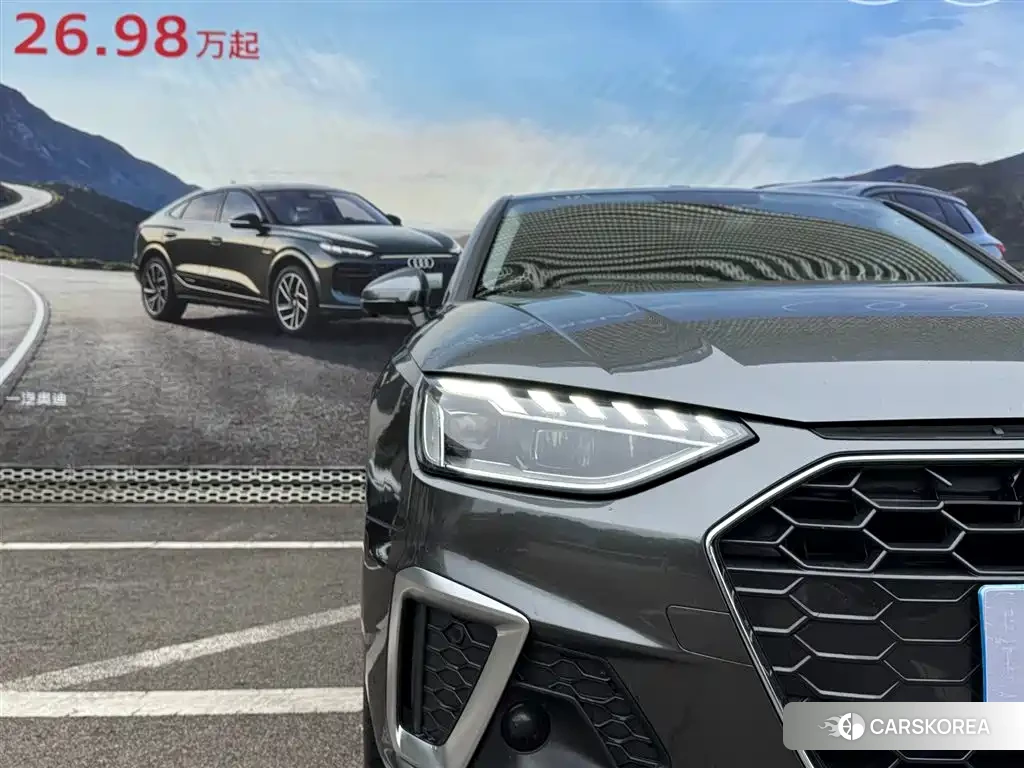 Audi A4L id 4548234 из Китая 9