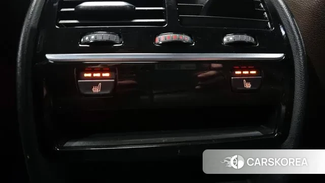 BMW 5 Series (G30) id 3718434 из Кореи 9