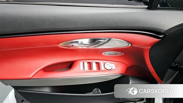 Genesis GV70 id 3415675 из Кореи 9