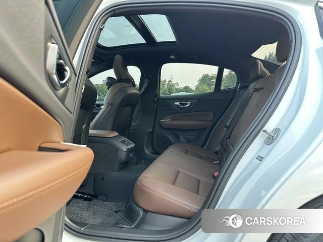 Volvo S60 id 4209983 из Китая 9