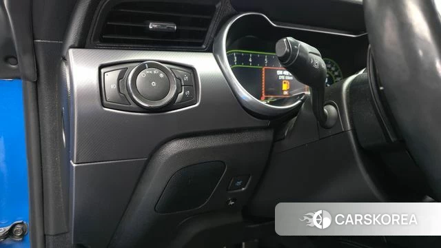 Ford Mustang id 3839769 из Кореи 9