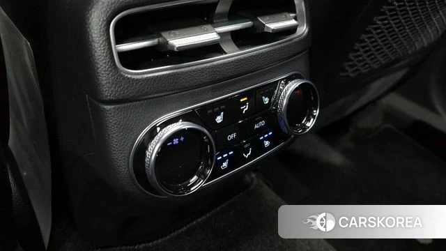 Genesis GV70 id 3805732 из Кореи 9