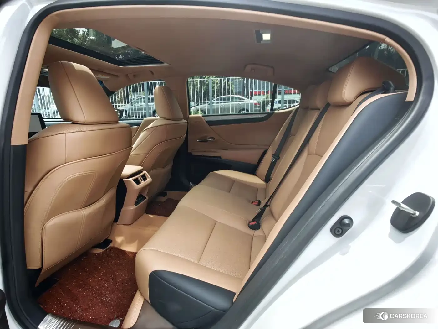 Lexus ES id 4539467 из Китая 9