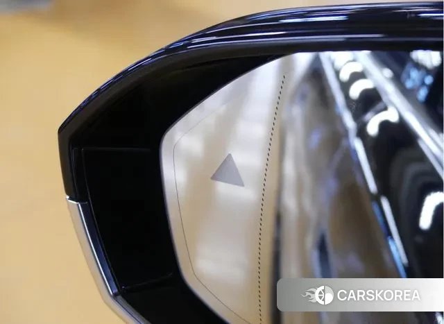 BMW 7 Series (G70) id 3732505 из Кореи 9