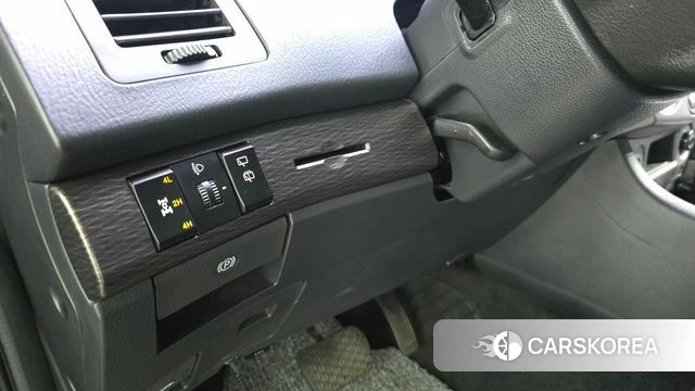Ssangyong Korando Turismo id 4737760 из Кореи 9