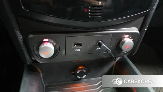 Ssangyong Tivoli Air id 4325506 из Кореи 9