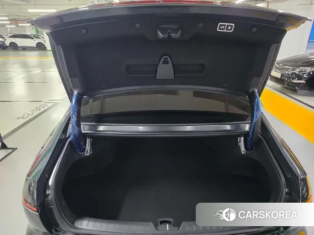 Hyundai Grandeur (GN7) id 3342007 из Кореи 9