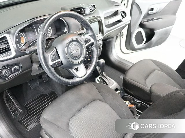 Jeep Renegade id 3954474 из Кореи 9