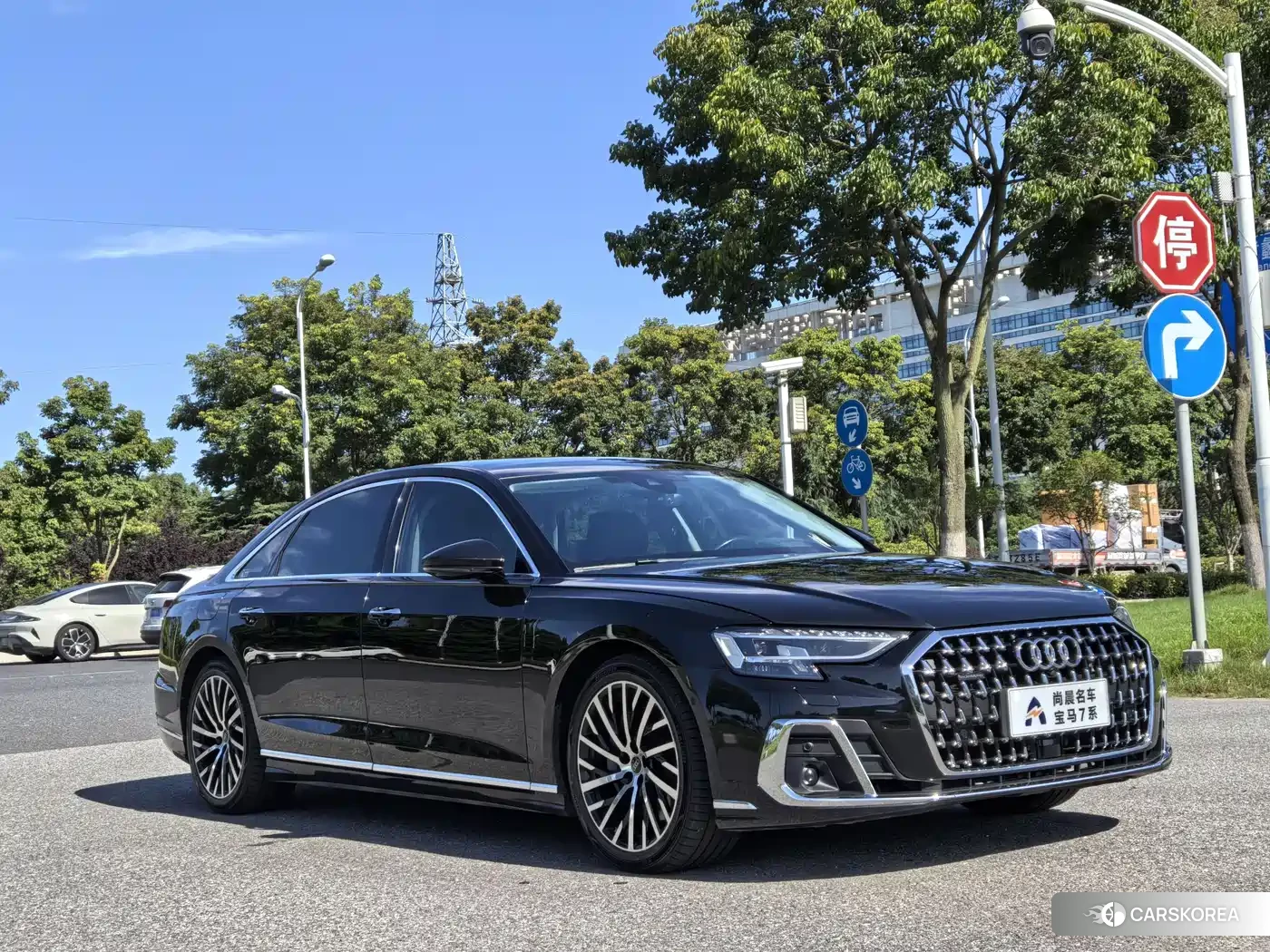 Audi A8 id 4589108 из Китая 9