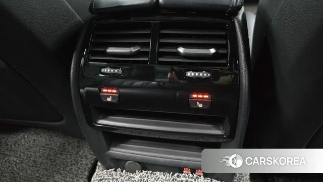 BMW 5 Series (G30) id 3843675 из Кореи 9