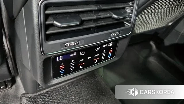 Audi Q8 (4M) id 3027880 из Кореи 9