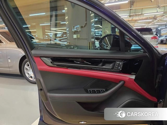 Porsche Panamera (976) id 4392468 из Кореи 9