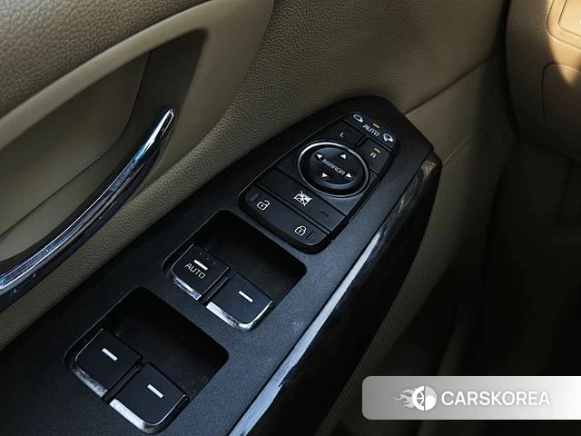 Kia The New Carnival id 4367706 из Кореи 9