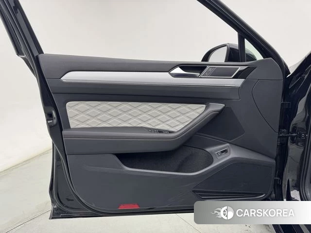 Volkswagen Magotan id 4258706 из Китая 9