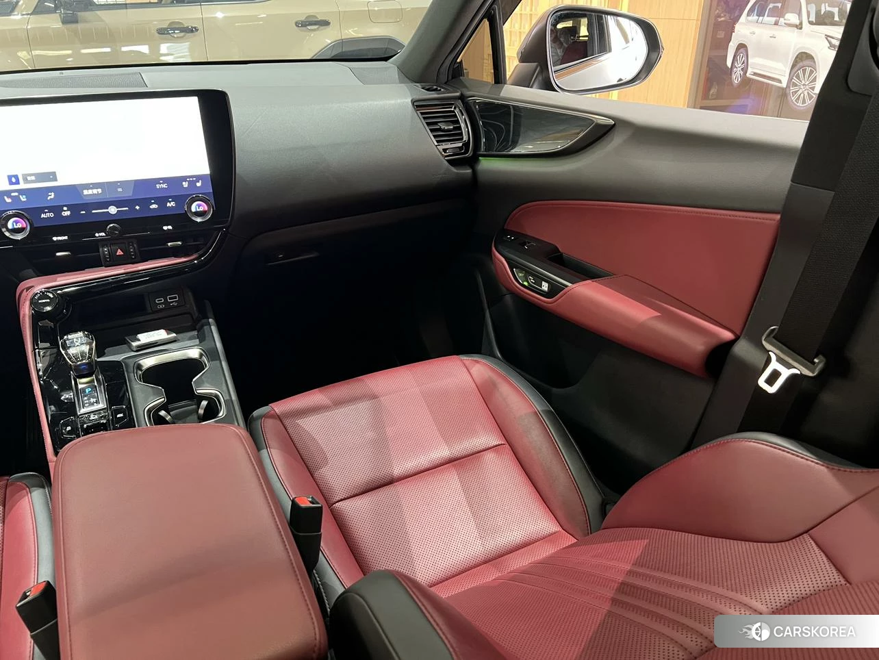 Lexus NX id 4440463 из Китая 9