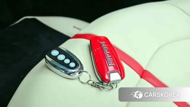 Ferrari F8 Spider id 3394844 из Кореи 9