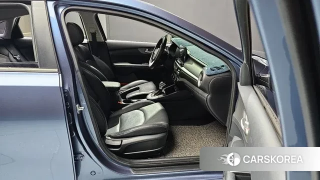 Kia Come New K3 id 2981900 из Кореи 9