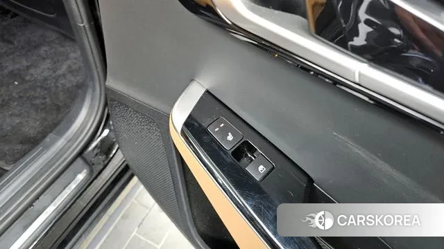 Kia EV6 id 3600045 из Кореи 9