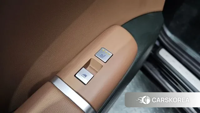 Hyundai Grandeur (GN7) id 3472490 из Кореи 9