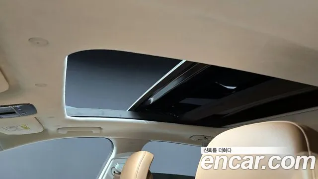 Hyundai Grandeur (GN7) id 2852992 из Кореи 9