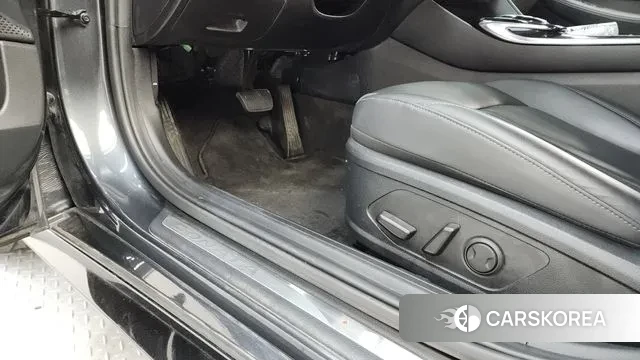 Hyundai Sonata (DN8) id 3334383 из Кореи 9