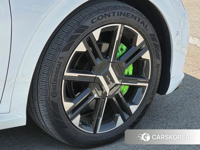 Kia EV6 id 3964439 из Кореи 9