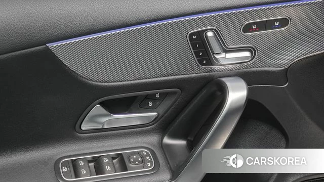 Mercedes-Benz A-Class W177 id 4642069 из Кореи 9