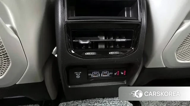 Jeep Grand Cherokee (WL) id 3207164 из Кореи 9